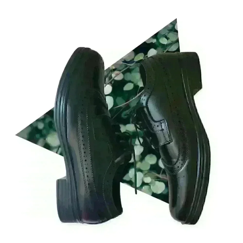 Deer Stags Men's Ace Dress Shoe Size 6 M